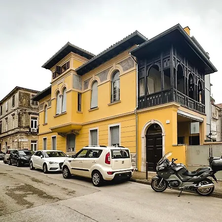 Pensionat Lavender - City Room With Free Parking