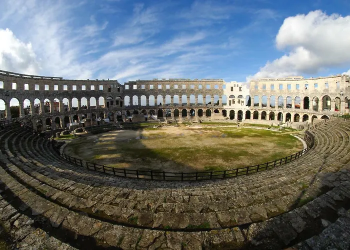 Lavender - With Free Parking 招待所