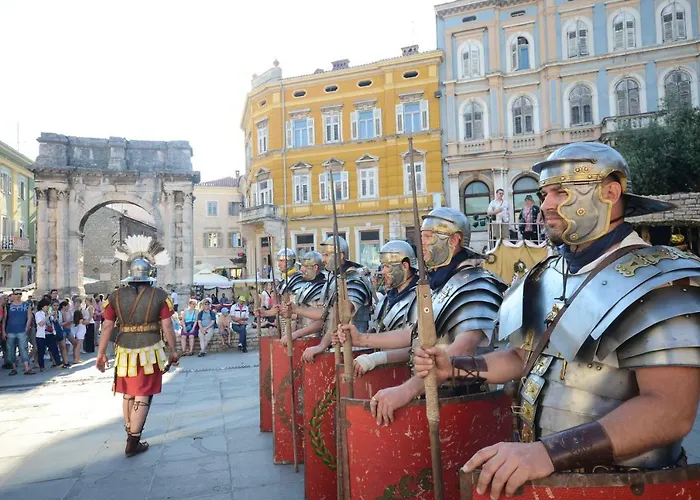 招待所 Lavender - With Free Parking 4*